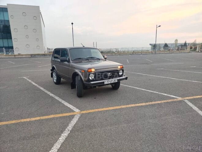 LADA (VAZ) Niva 2024, 3,702 km - 1.7 l - Bakı