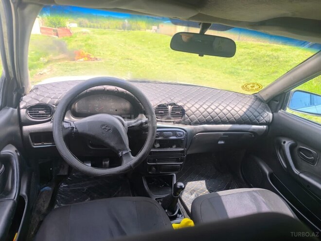 Hyundai Accent 1995, 222,222 km - 1.5 l - Qusar