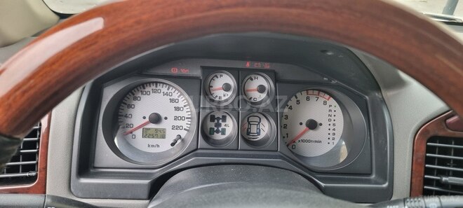 Mitsubishi Pajero 2006, 225,000 km - 3.8 l - Bakı