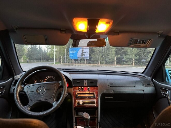 Mercedes C 180 1999, 379,500 km - 1.8 л - Mingəçevir