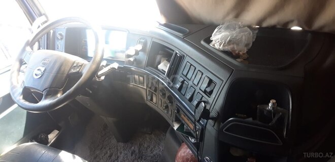 Volvo 460 2013, 1,100,000 km - 12.0 l - Gəncə