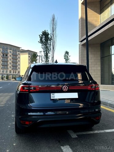 Volkswagen ID.6 Crozz 2022, 37,000 km - 0.1 л - Bakı
