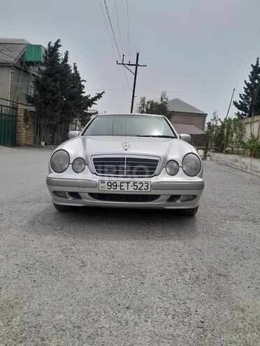 Mercedes E 270 2000, 450,000 km - 2.7 l - Bakı
