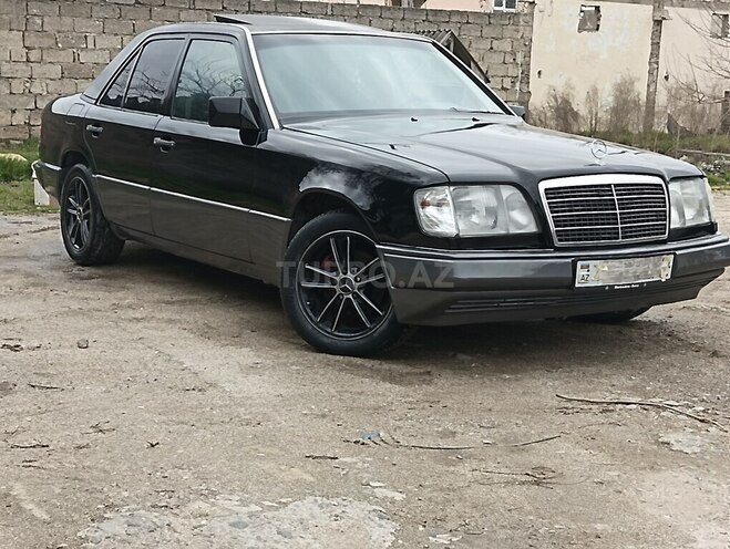 Mercedes E 200 1994, 325,720 km - 2.0 л - Bakı