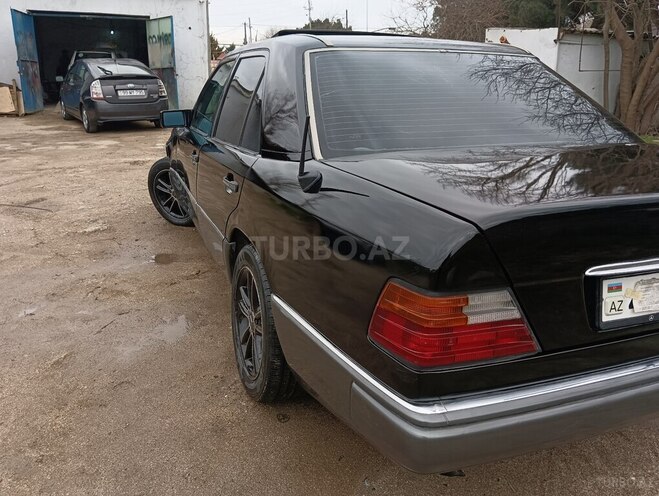 Mercedes E 200 1994, 325,720 km - 2.0 л - Bakı