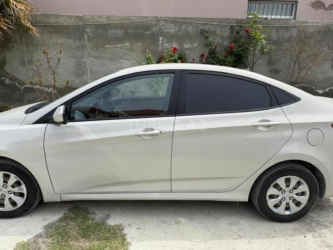 Hyundai Accent 2016, 207,605 km - 1.6 l - Bakı