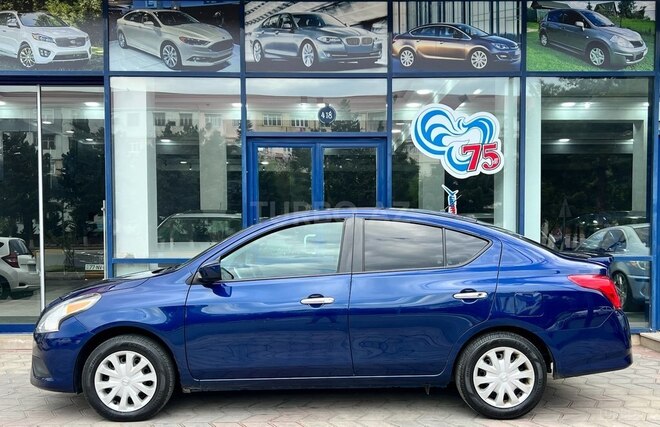 Nissan Sunny-12