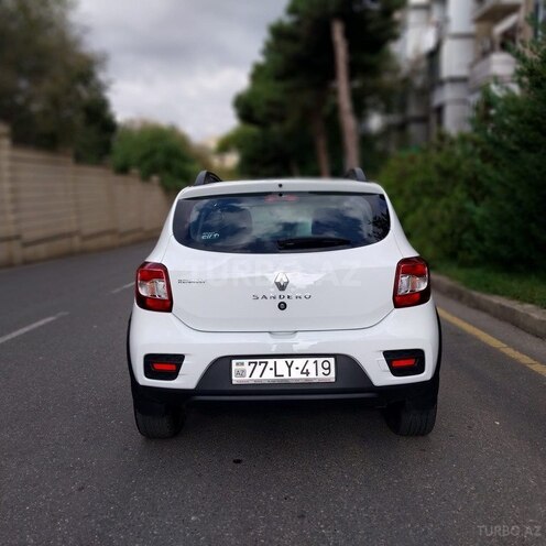 Renault Sandero Stepway 2020, 82,000 km - 1.6 l - Bakı