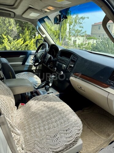 Mitsubishi Pajero 2008, 412,000 km - 3.0 l - Bakı