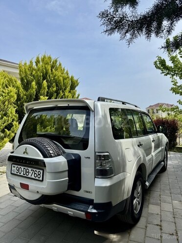 Mitsubishi Pajero 2008, 412,000 km - 3.0 l - Bakı