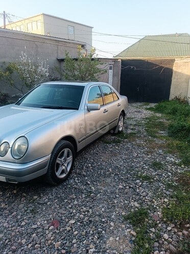 Mercedes E 200 1998, 329,854 km - 2.0 l - Bakı