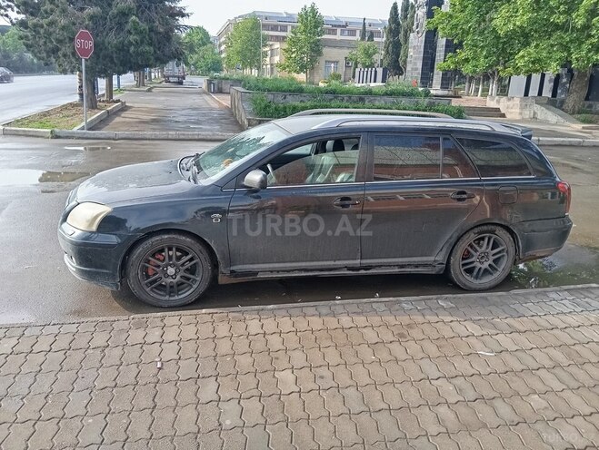 Toyota Avensis 2005, 412,755 km - 2.0 l - Gəncə