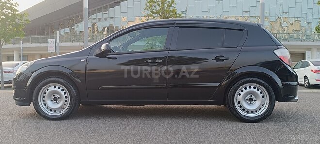 Opel Astra 2006, 210,000 km - 1.4 l - Bakı