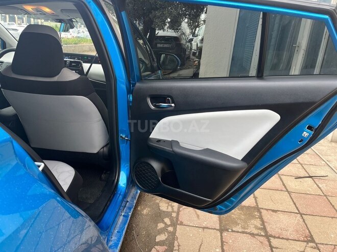 Toyota Prius 2021, 312,000 km - 1.8 l - Bakı