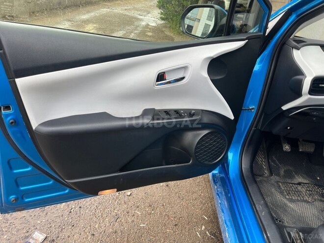 Toyota Prius 2021, 312,000 km - 1.8 l - Bakı