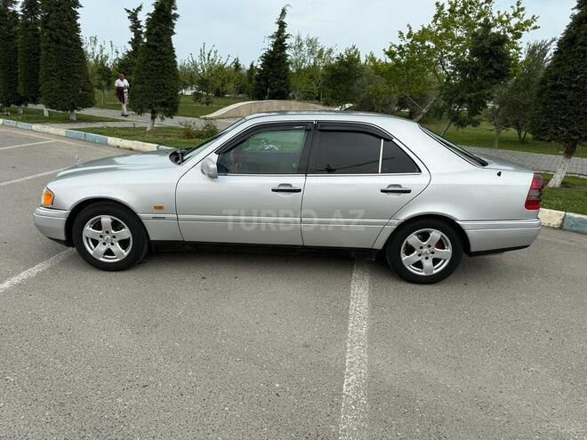 Mercedes C 180 1995, 327,000 km - 1.8 l - Bakı