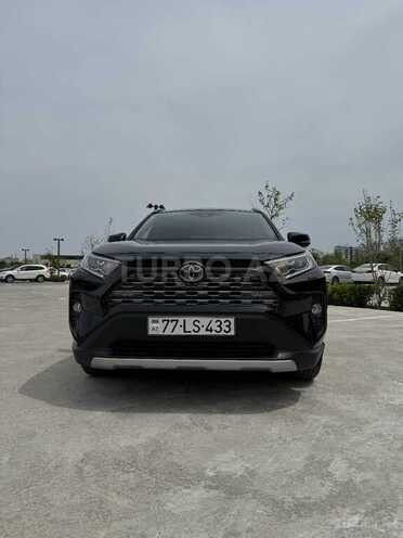 Toyota RAV4 2018, 101,000 km - 2.0 l - Bakı