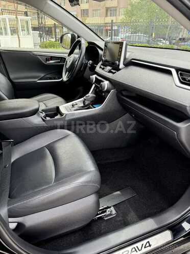 Toyota RAV4 2018, 101,000 km - 2.0 l - Bakı