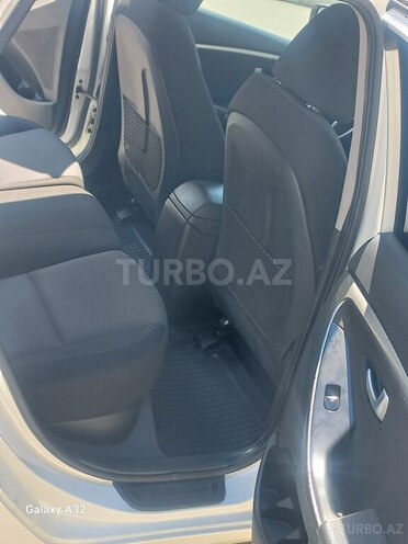 Hyundai i30 2015, 221,000 km - 1.6 л - Gəncə