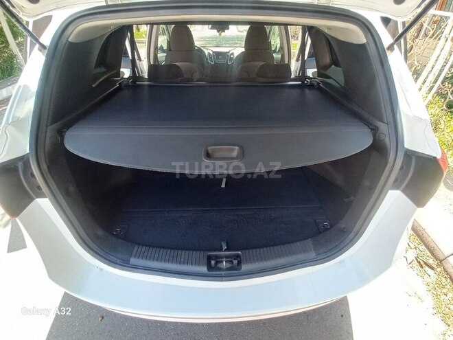 Hyundai i30 2015, 221,000 km - 1.6 л - Gəncə