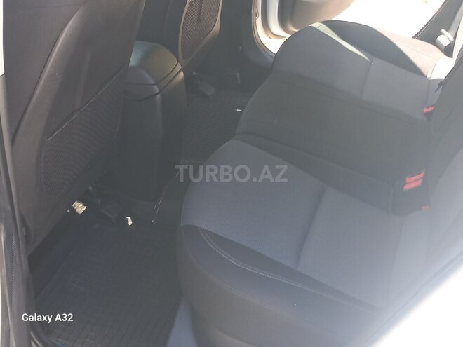 Hyundai i30 2015, 221,000 km - 1.6 л - Gəncə
