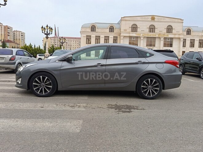 Hyundai i40 2012, 143,000 km - 1.7 l - Sumqayıt