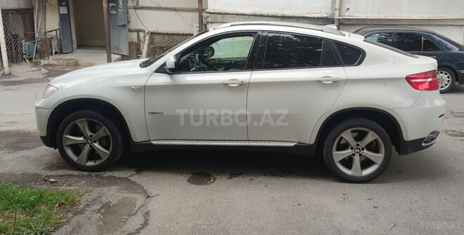 BMW X6 2008, 147,860 km - 4.4 l - Bakı