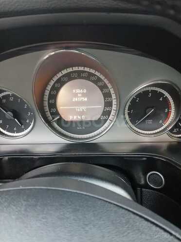 Mercedes E 220 d 2010, 242,000 km - 2.2 l - Sumqayıt