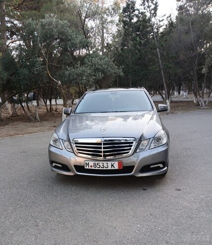 Mercedes E 220 d 2010, 242,000 km - 2.2 l - Sumqayıt