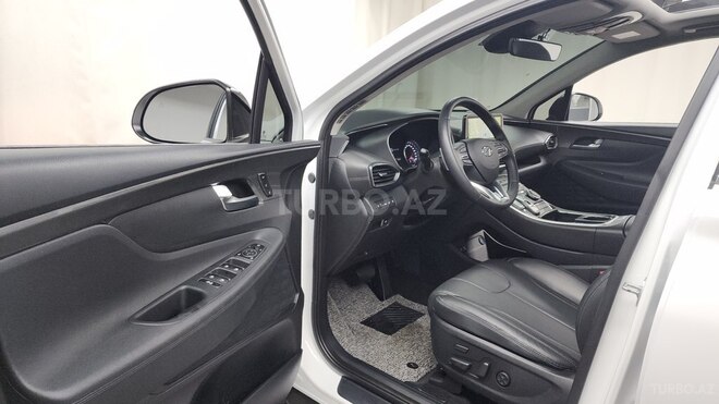 Hyundai Santa Fe 2023, 39,830 km - 1.6 l - Bakı