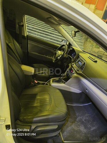 Hyundai Elantra 2017, 164,153 km - 2.0 л - Şirvan