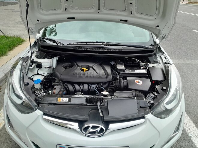 Hyundai Elantra 2015, 140,000 km - 1.8 л - Bakı