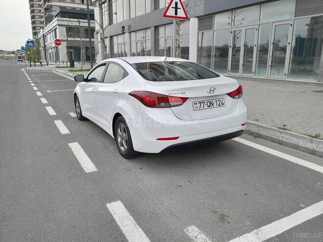 Hyundai Elantra 2015, 140,000 km - 1.8 л - Bakı