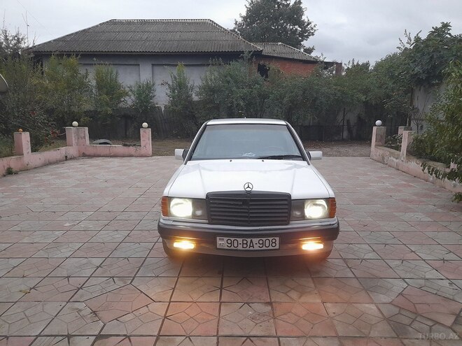 Mercedes 190 1992, 483,081 km - 2.0 l - Masallı
