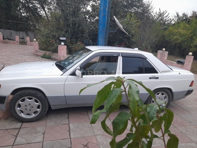 Mercedes 190 1992, 483,081 km - 2.0 l - Masallı