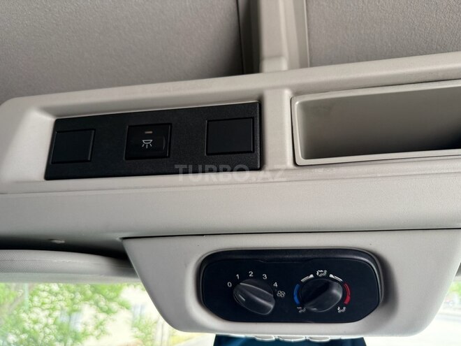 Ford Transit 2015, 268,000 km - 2.2 l - Bakı