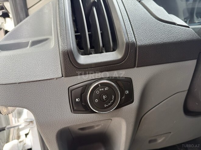 Ford Transit 2015, 268,000 km - 2.2 l - Bakı