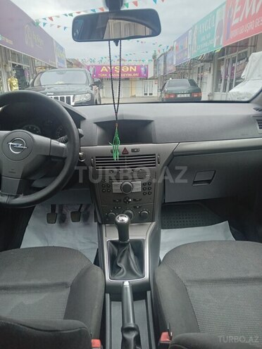 Opel Astra 2005, 267,885 km - 1.4 л - Quba