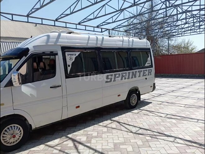 Mercedes Sprinter 312 1999, 325,452 km - 2.9 l - Biləsuvar