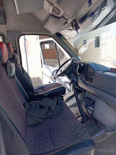 Mercedes Sprinter 312 1999, 325,452 km - 2.9 l - Biləsuvar