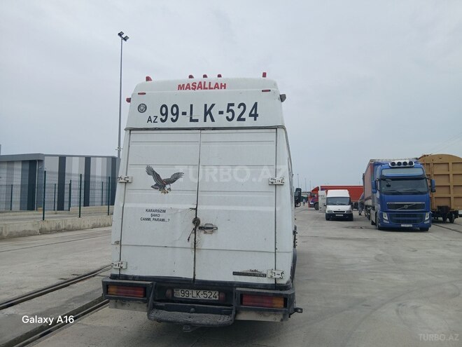 Mercedes Vario 1999, 200,000 km - 4.0 l - Bakı