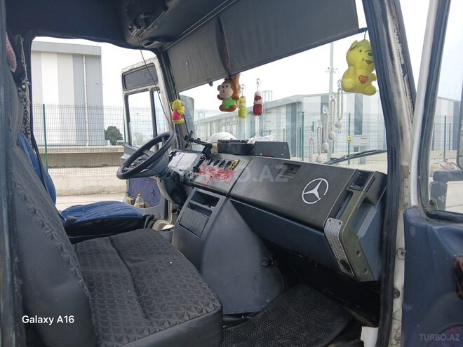 Mercedes Vario 1999, 200,000 km - 4.0 l - Bakı