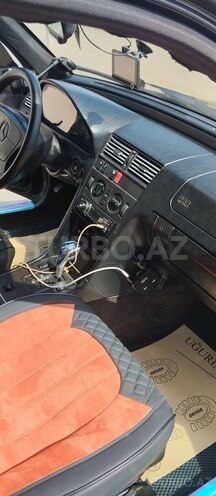 Mercedes C 180 1995, 511,722 km - 1.8 l - Sabirabad