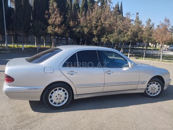 Mercedes E 220 d 2002, 300,000 km - 2.2 l - Gəncə