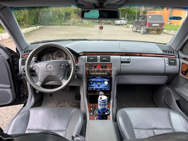 Mercedes E 320 2000, 352,000 km - 3.2 l - Şəmkir