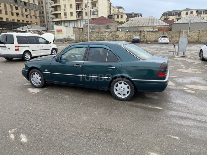 Mercedes C 220 1995, 310,000 km - 2.2 л - Bakı