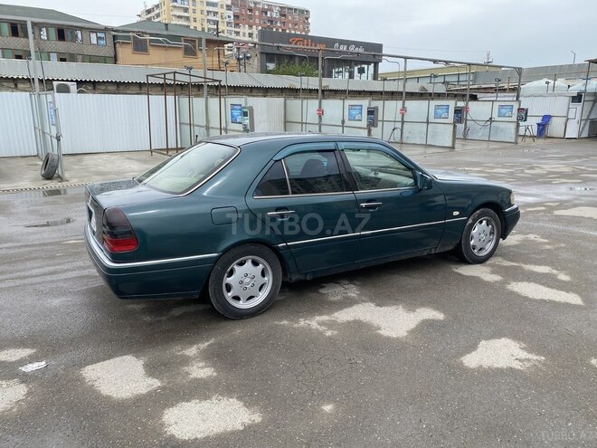 Mercedes C 220 1995, 310,000 km - 2.2 л - Bakı