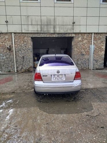 Volkswagen Jetta 2001, 425,000 km - 1.8 l - Qusar