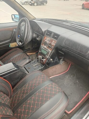 Mercedes C 250 d 1993, 777,777 km - 2.5 l - Sumqayıt
