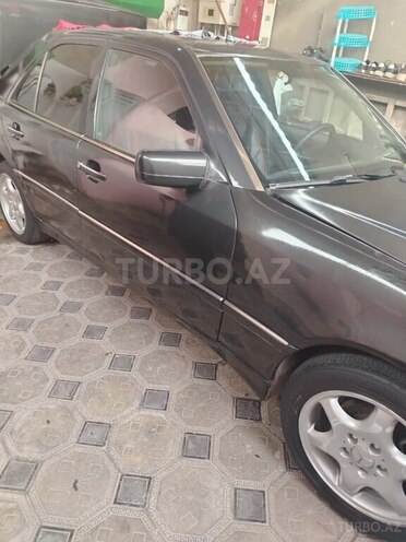 Mercedes C 250 d 1993, 777,777 km - 2.5 l - Sumqayıt